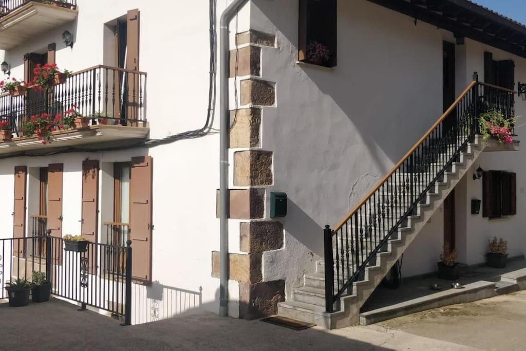 Ferienwohnung Gartzinea, Amplia Y Preciosa Vivienda Rural Ezkurra Exterior foto